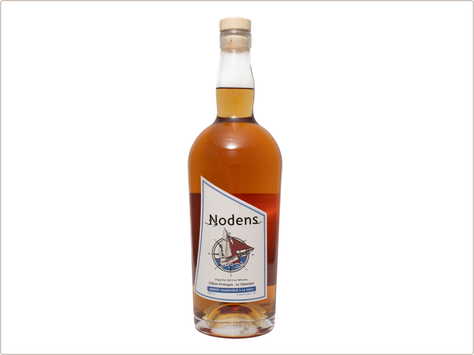 Bouteille de whisky Classique de la marque Nodens